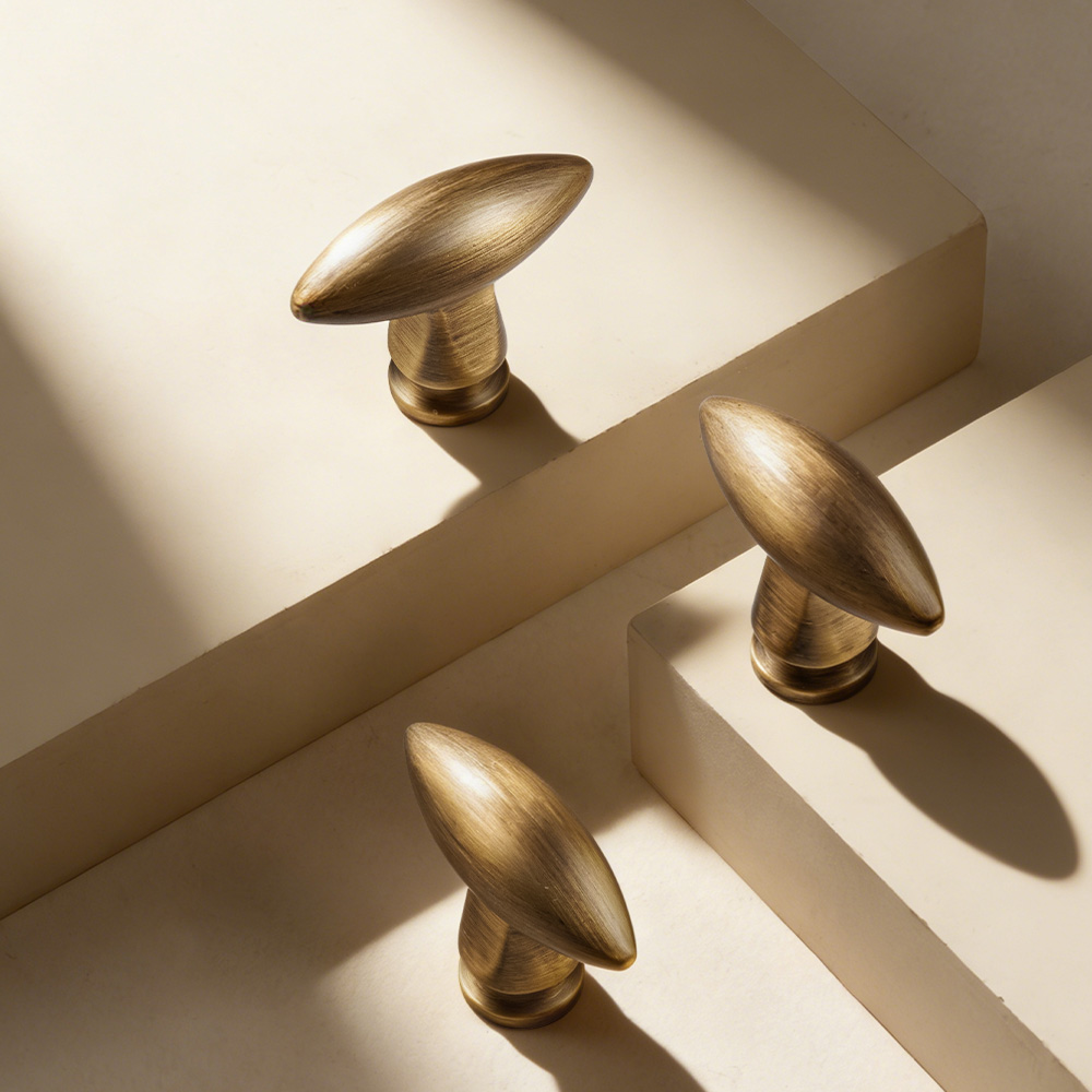 真鍮製家具ハンドル CRetro風のアンティーク調仕上げデザ - Woodworking Inspiration のレビューと価格